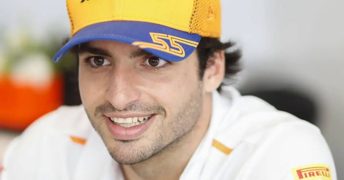 Does Carlos Sainz Have Veneers? The Truth About His Smile