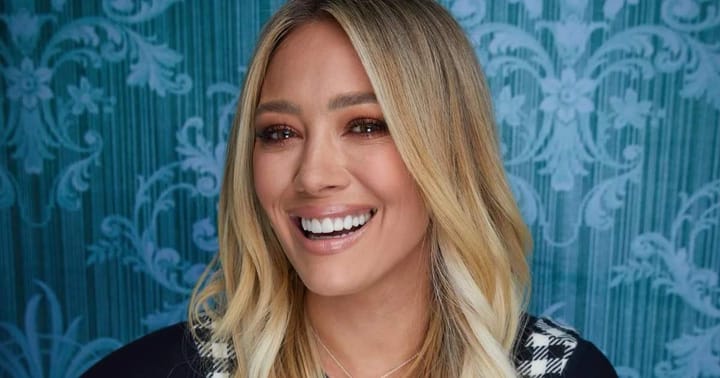 Does Hilary Duff Have Veneers? A Journey of Smile Transformations