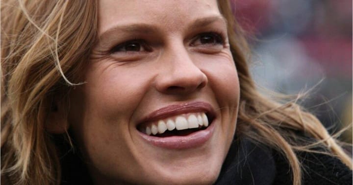 Hilary Swank Teeth: Analyzing the Actress’ Naturally Stunning Smile