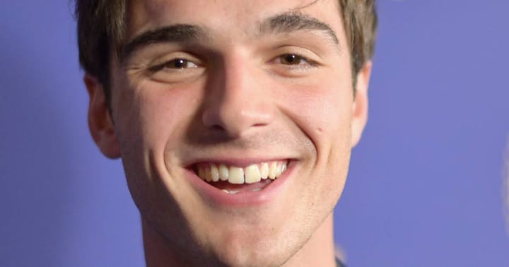 Jacob Elordi Teeth: A Deep Dive into His Natural Smile