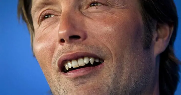Mads Mikkelsen's Teeth: A Look at His Natural Smile